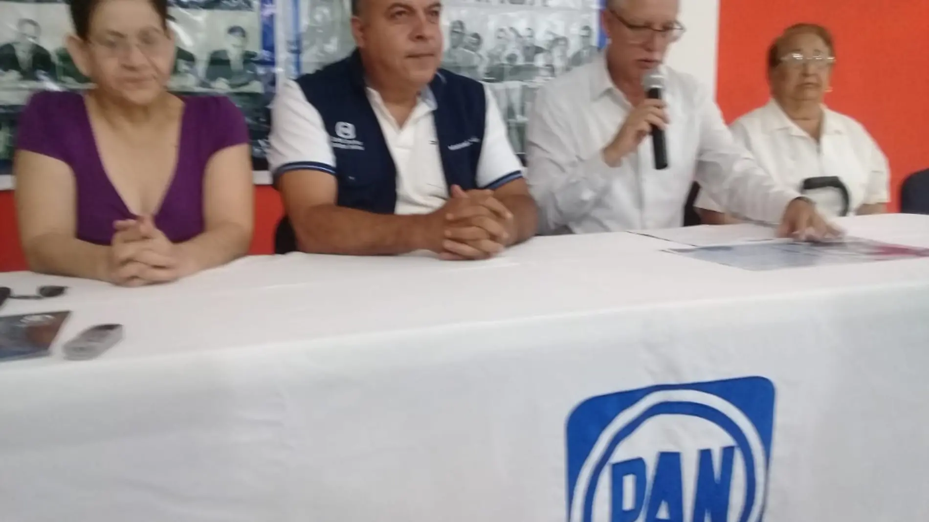 Militantes celebran con actividades el 80 aniversario del PAN